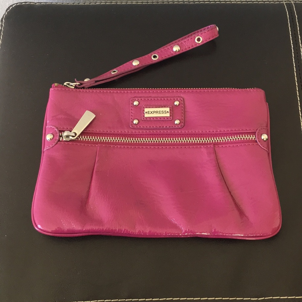 Designer brands clutch bundle - Picture 6 of 8
